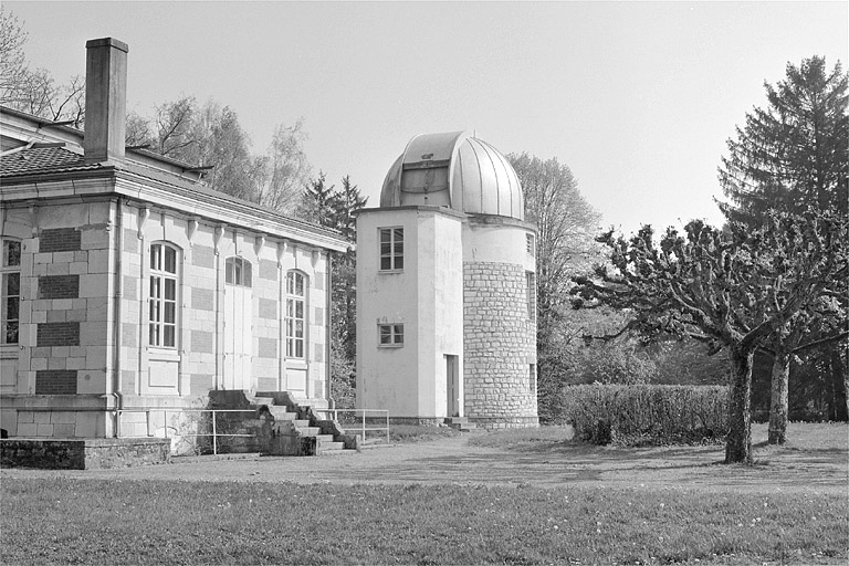 Partie nord : entrée du pavillon de la méridienne.