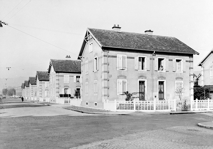 Vue des anciennes cités Alsthom.