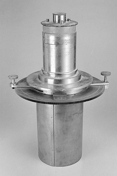 Instrument d'observation (oculaire de l'équatorial coudé)