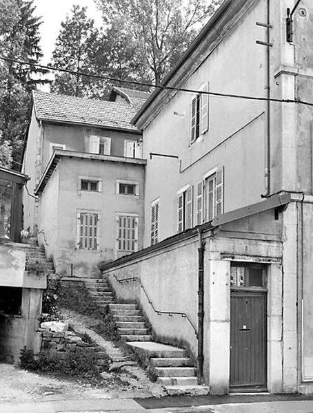 Façade latérale gauche.