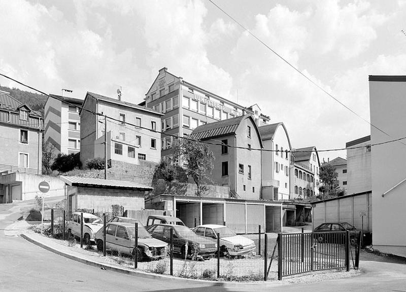 La rue de la Paix, vue depuis son départ côté rue de la République.