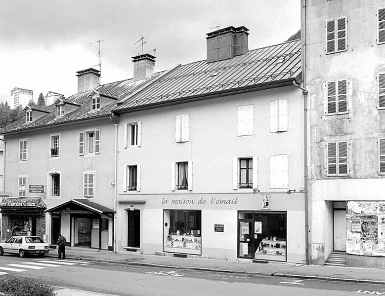 Façade antérieure.