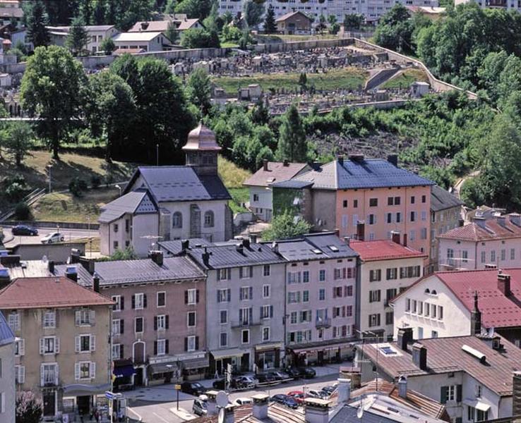 Le quartier de la place Henri Lissac et de la vieille église.