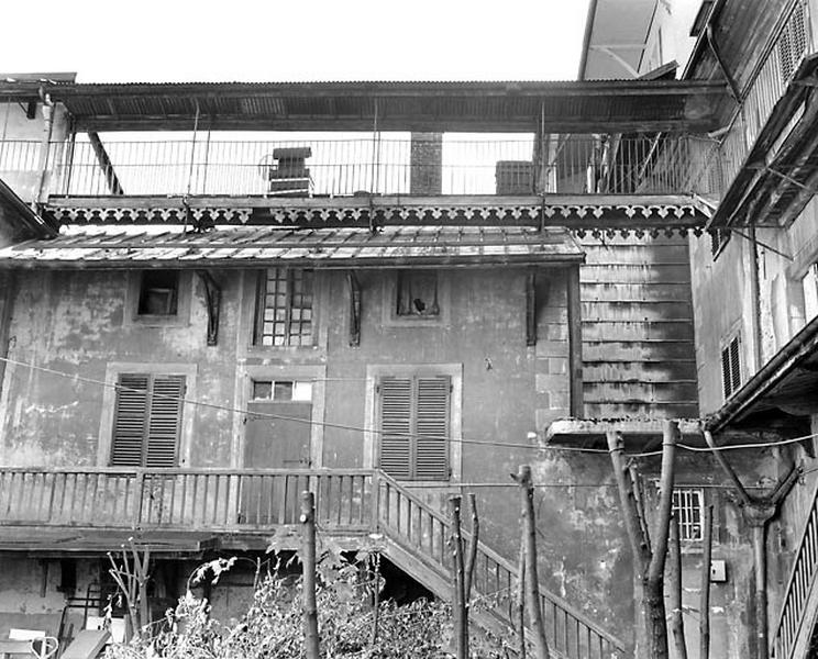 Aile sud.