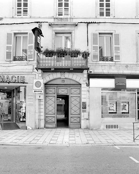 Entrée principale.