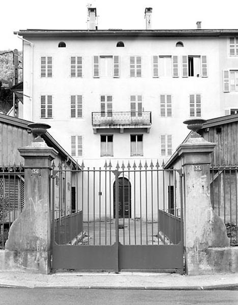 Façade postérieure (vue verticale).