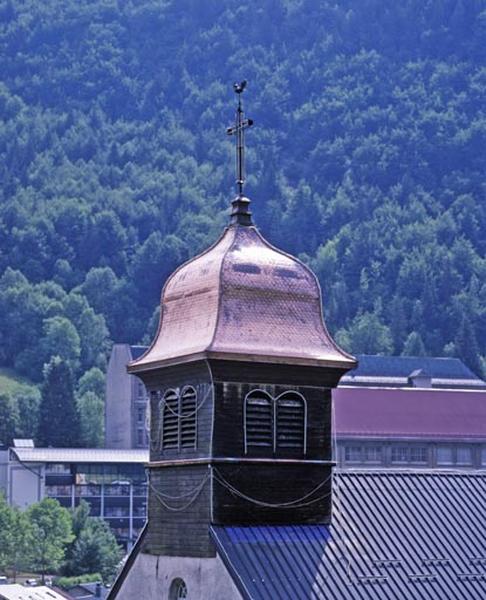 Clocher, depuis le nord-ouest.