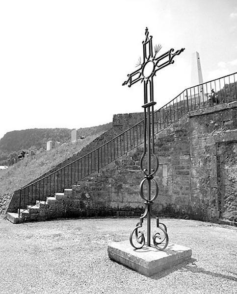 Croix de cimetière