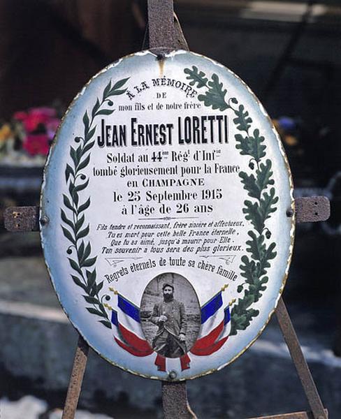 Plaque de Jean-Ernest Loretti.