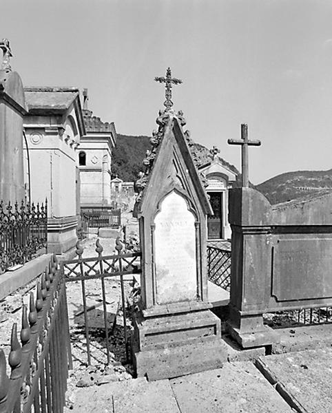 Tombeau de la famille Vandel