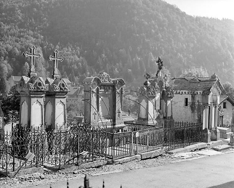 Tombeaux et chapelles funéraires du quartier 2.