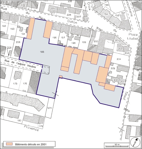Plan-masse et de situation. Extrait du plan cadastral, 2001, section AH, 1:1000.