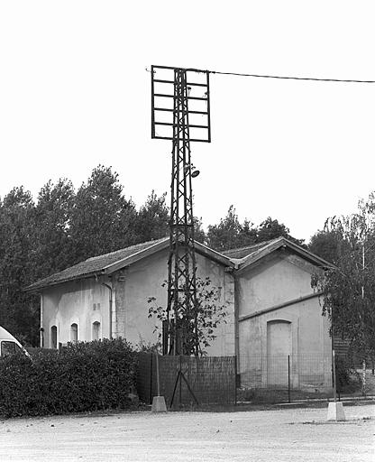 Lampisterie - huilerie (côté cour).