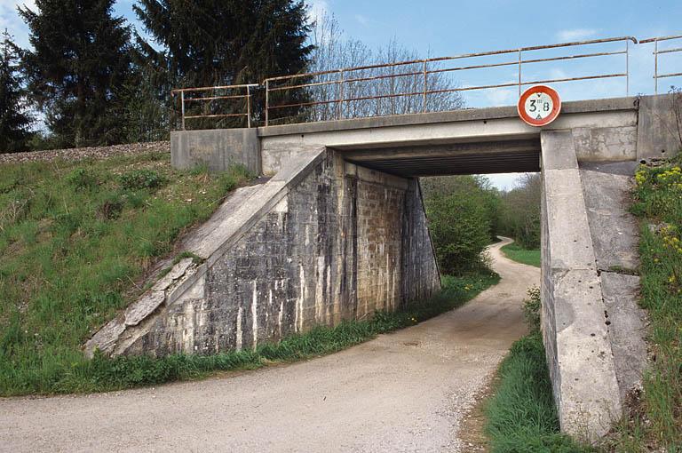 Vue d'ensemble, depuis le sud-est.