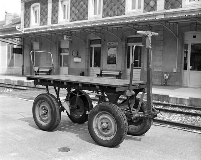 Chariot de gare