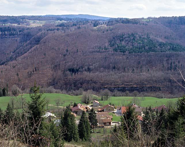 Vue d'ensemble depuis le nord-ouest.