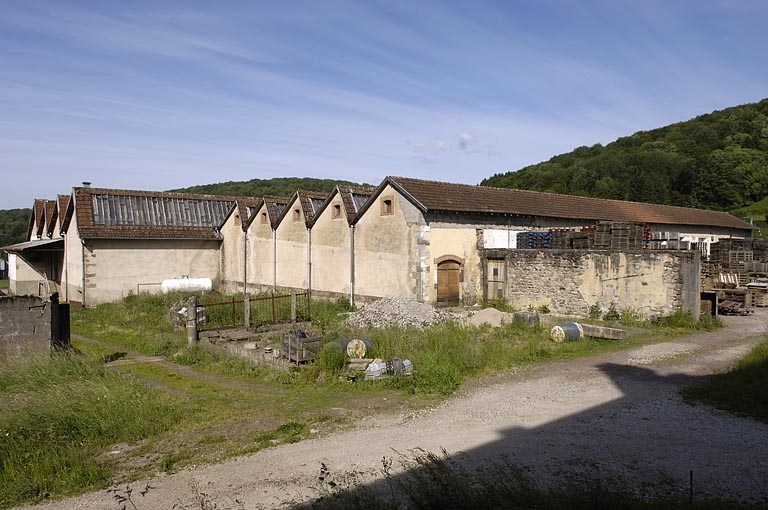 Les ateliers de filature vus depuis l'est.