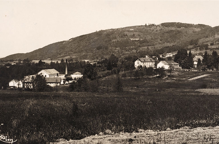 Fresse (Hte-Saône). Le Tissage et la Montagne.