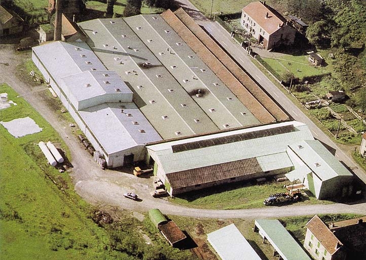 Vue aérienne de l'usine d'Enduction Dreyer Rhénoflex France.
