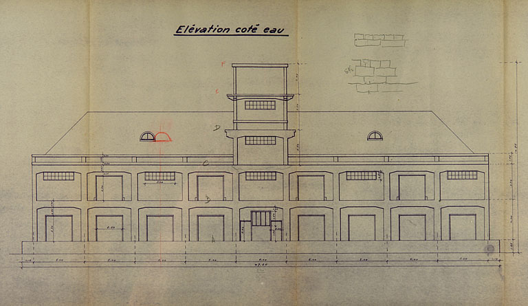 Concours pour la construction d'un entrepôt en béton armé au port de Besançon. Dessins [détail : ] Elévation côté eau, 1936.