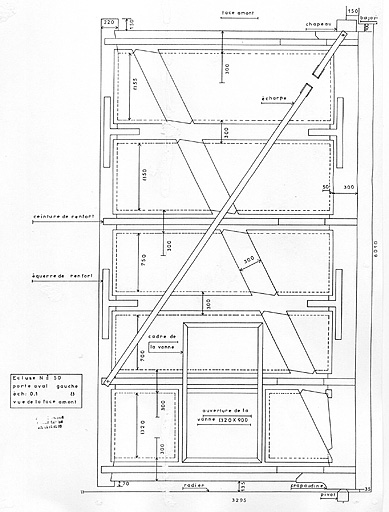 Ecluse n° 50. Porte aval gauche. Vue de la face amont, 1987.