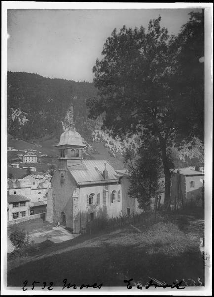 [Façades antérieure et latérale droite], 1er quart 20e siècle.