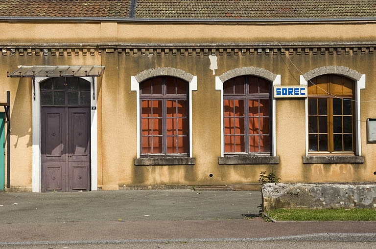 Détail de la façade antérieure.