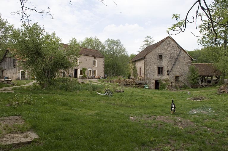 Vue d'ensemble depuis le sud-ouest.