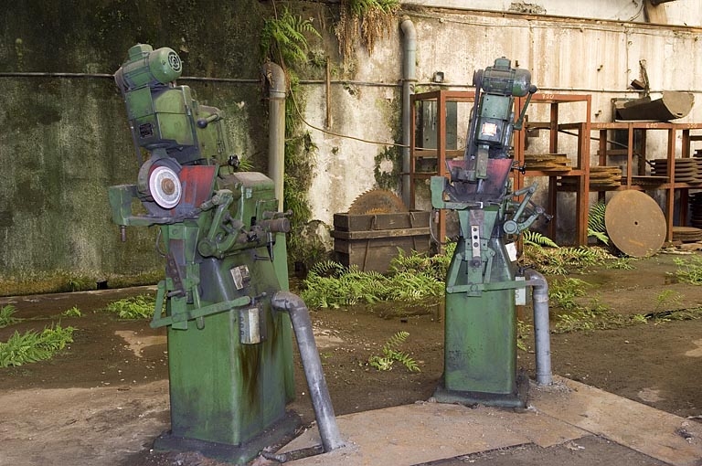 Machines à affûter Cha et Sady (Vincennes).