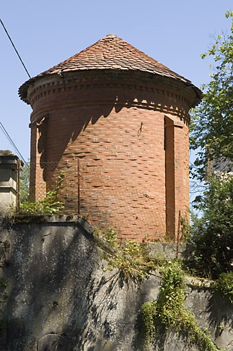 Château d'eau à usage domestique.