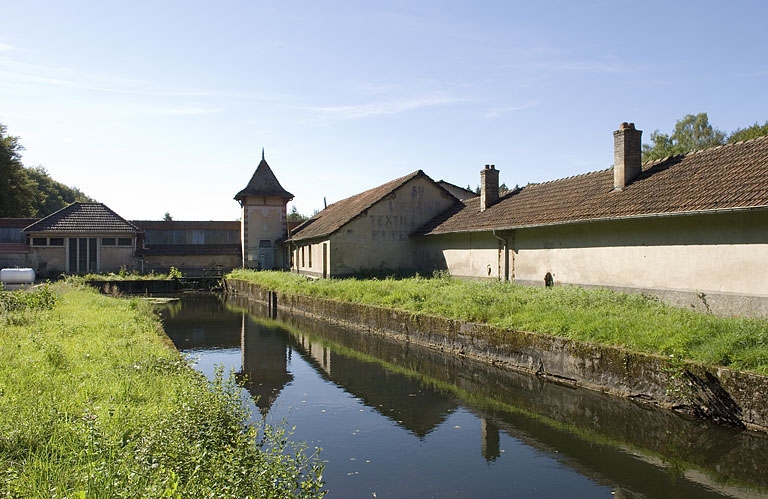 Ateliers et bief d'amenée.