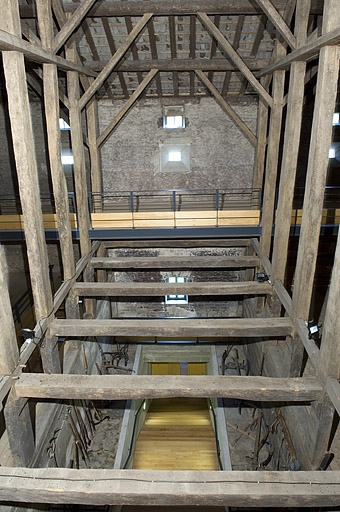 Charpente du fenil. travée centrale.