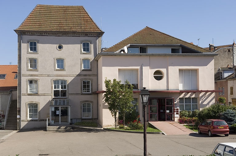 Bureaux (?).