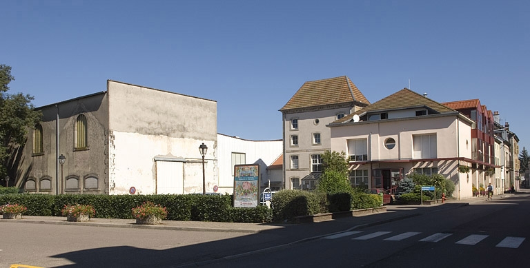Vue d'ensemble depuis le sud-ouest.