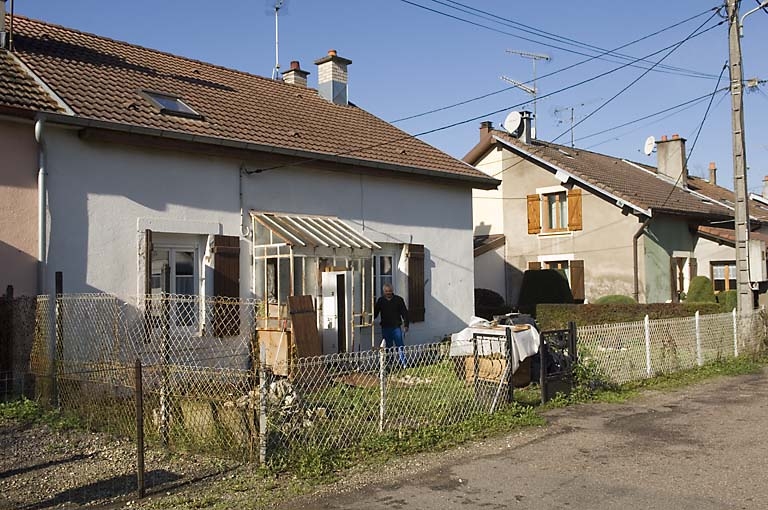 Façade est d'une maison.