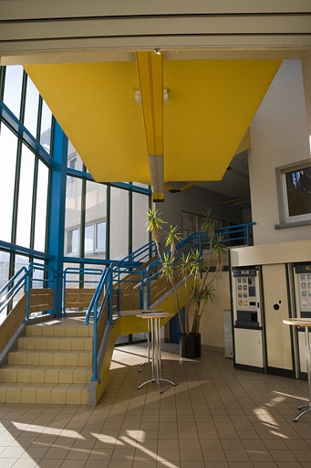 Site récent, galerie : intérieur depuis le bâtiment de l'administration.