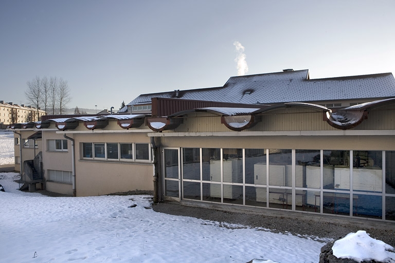Site récent : ateliers de microtechnique et d'horlogerie, depuis le nord.