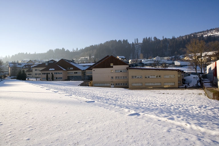 Site récent : vue d'ensemble, depuis l'est.