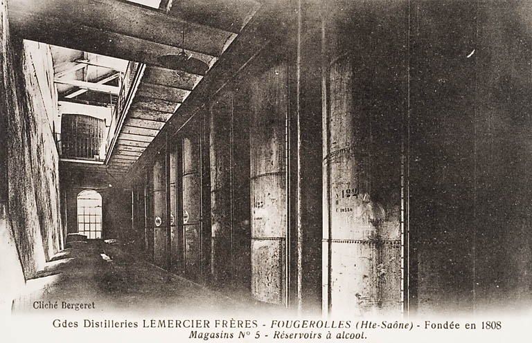 Grandes distilleries Lemercier Frères. Fougerolles [...] Magasins n° 5. Réservoirs à alcool.