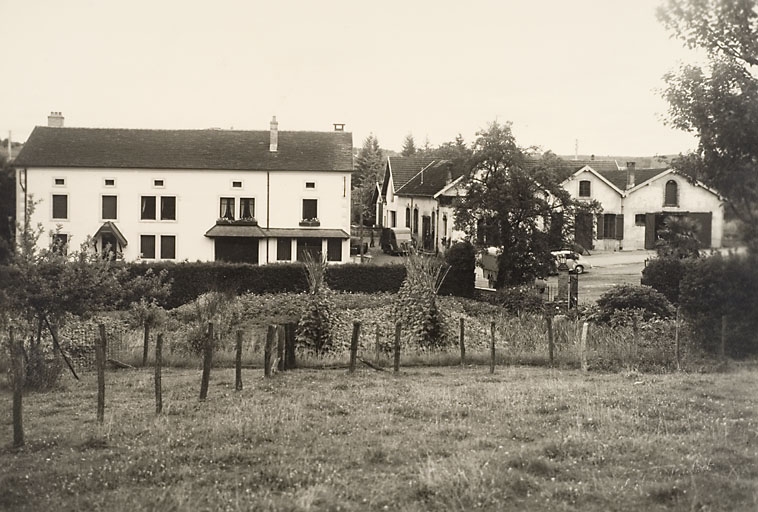 Vue d'ensemble depuis le sud.