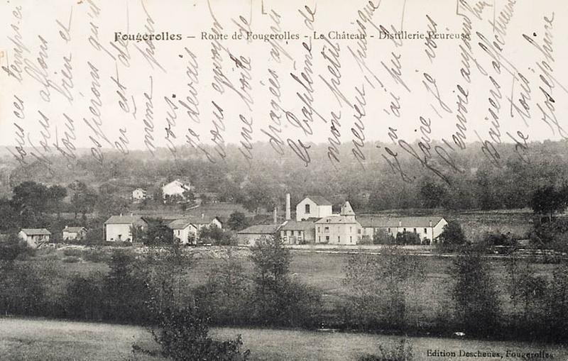 Fougerolles - Route de Fougerolles - Le Château - Distillerie Peureux.