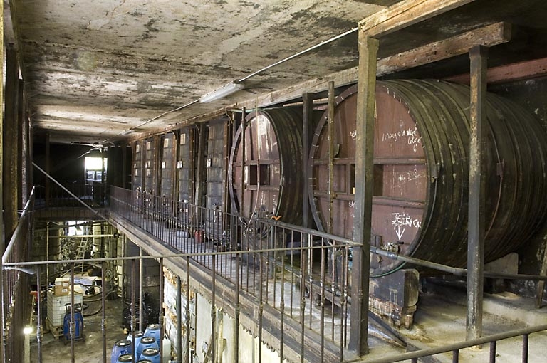 Etage de la cuverie (partie est).