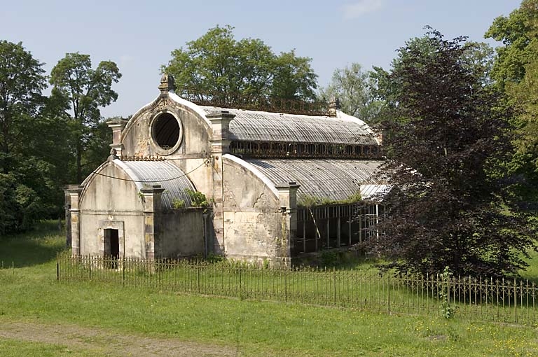 Vue d'ensemble de la serre.