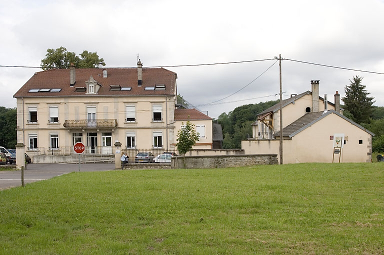 Vue d'ensemble depuis le nord-est.