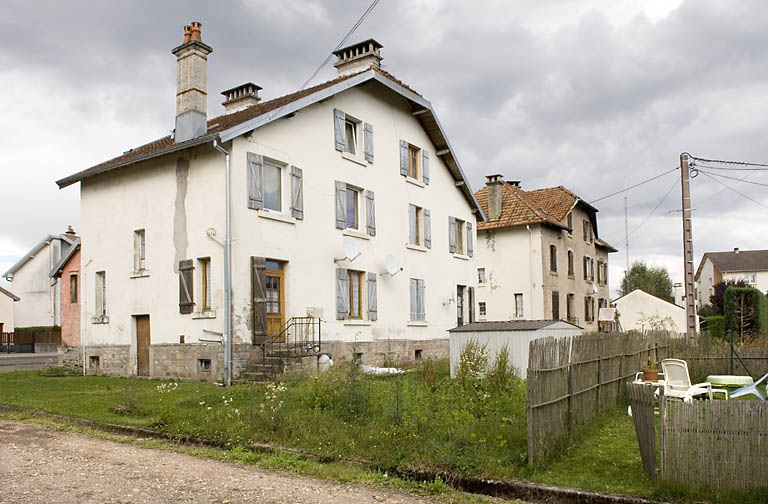 Façades postérieures des maisons ouvrières.