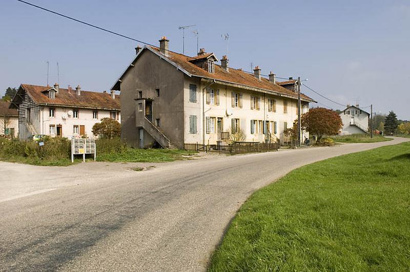 Cité ouvrière, depuis l'ouest.