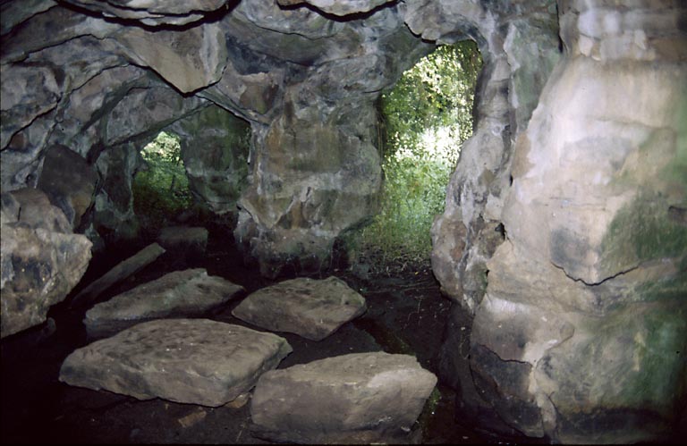 Intérieur de la grotte.