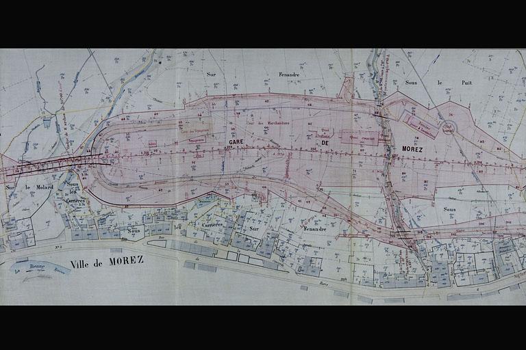 Plan parcellaire des terrains à acquérir dans la traversée de la commune de Morez sur une longueur de 1323,50 m [détail de la gare], 1894.