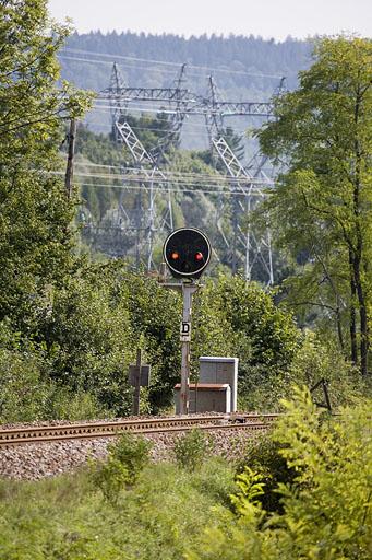 Signal lumineux (panneau à plaque D ou disque)