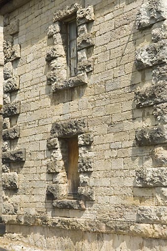 Travée de façade du logement ouvrier ouest.